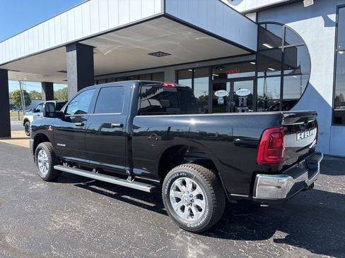 New 2026 RAM 2500 Big Horn AWD/4WD image 5
