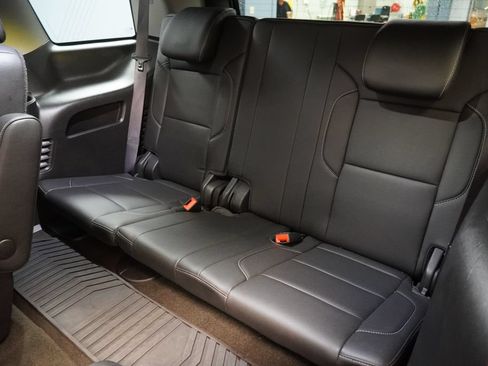 Used 2017 GMC Yukon SLT w/ Open Road Package AWD/4WD image 21