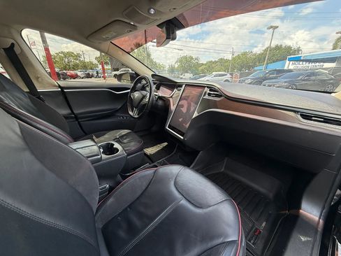 Used 2013 Tesla Model S Performance RWD image 28
