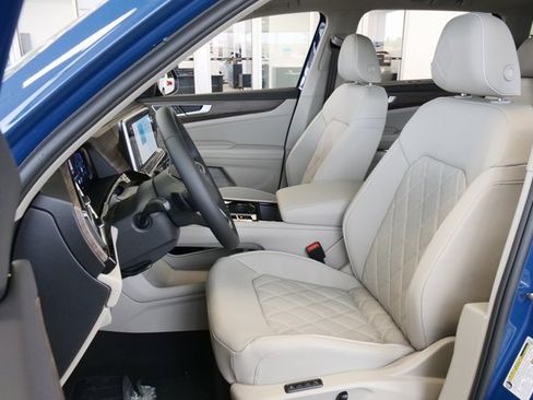 New 2026 Volkswagen Atlas SEL Premium R-Line image 10