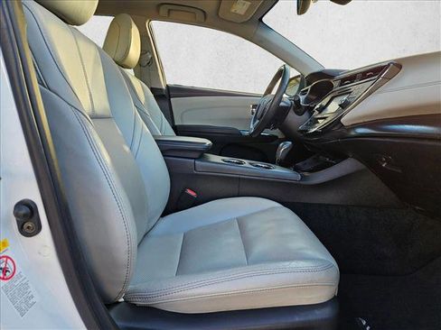 Used 2018 Toyota Avalon Limited FWD image 18