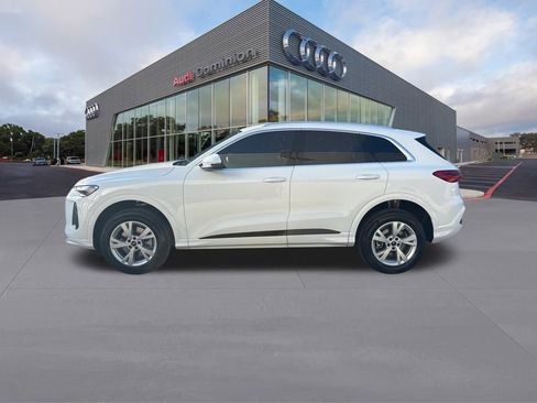 New 2025 Audi Q5 Premium image 8