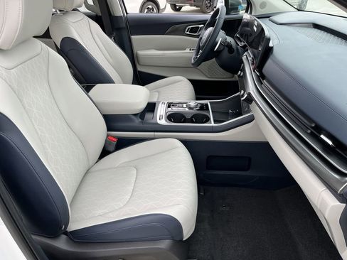 New 2026 Kia Carnival SX image 28