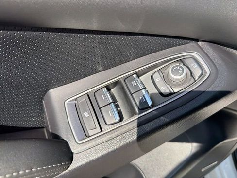 Certified 2025 Subaru Ascent Limited AWD/4WD image 7