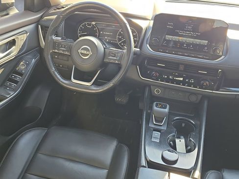 Used 2023 Nissan Rogue SL w/ SL Premium Package AWD/4WD image 14