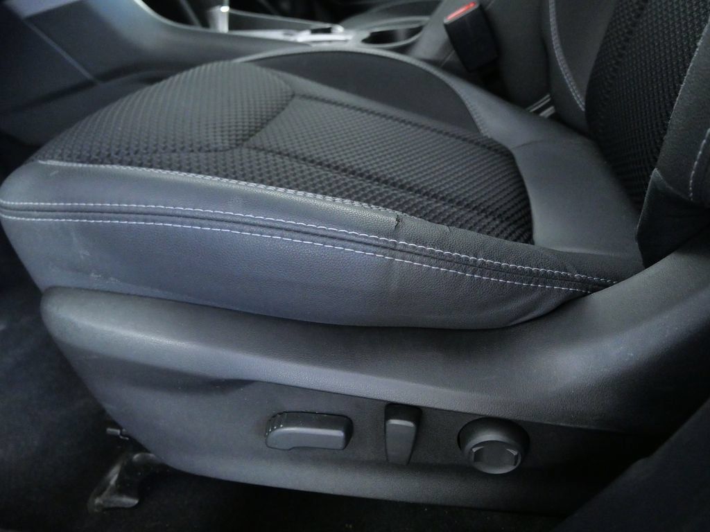 Used 2020 Subaru Forester Premium AWD/4WD image 15