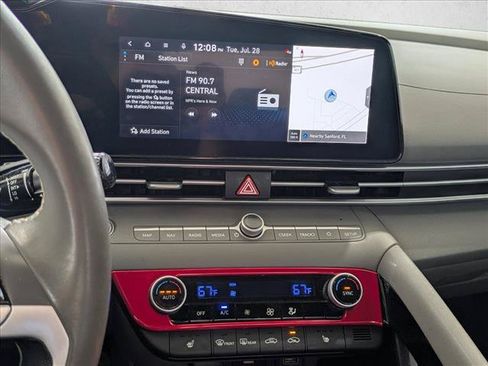 Used 2023 Hyundai Elantra SEL w/ Convenience Package FWD image 15