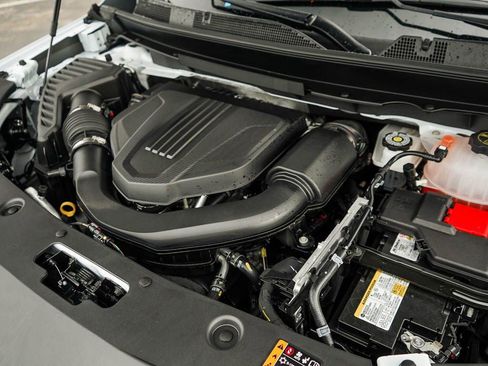 New 2026 Buick Enclave Sport Touring w/ Power Package image 7