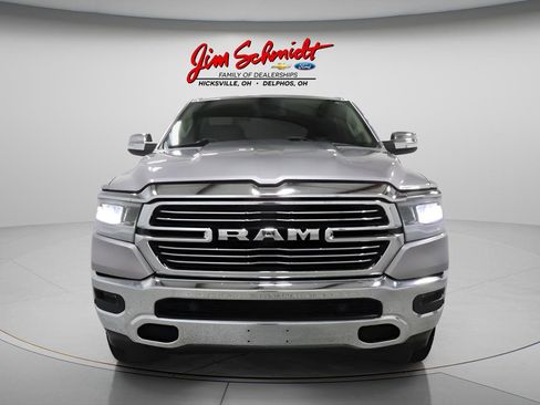 Used 2019 RAM 1500 Laramie AWD/4WD image 3