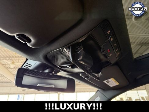 Used 2021 Mercedes-Benz C 300 4MATIC Sedan image 29