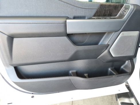 Used 2023 Ford F150 Lariat w/ Equipment Group 502A High image 18