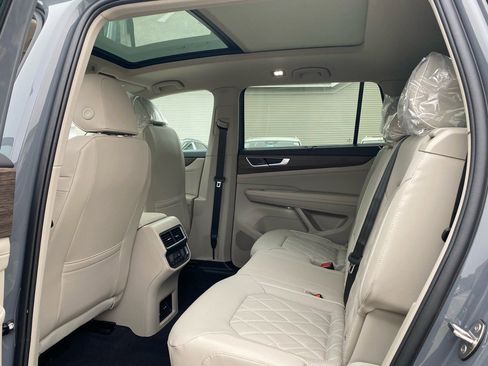 New 2026 Volkswagen Atlas SEL Premium R-Line image 13