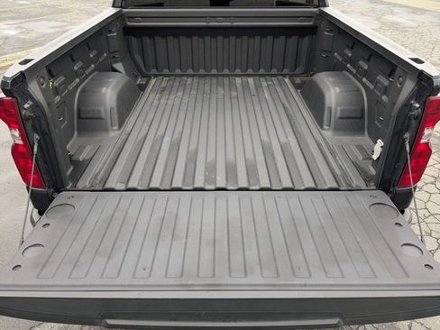 Certified 2023 Chevrolet Silverado 1500 LT image 6