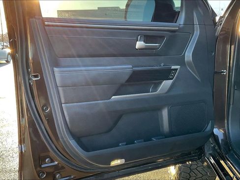 Used 2024 Toyota Tundra Limited image 26