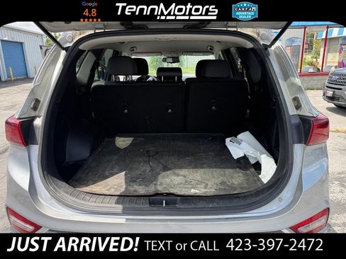 Used 2020 Hyundai Santa Fe SEL w/ Cargo Package FWD image 12