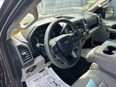 Used 2018 Ford F150 XLT AWD/4WD image 8
