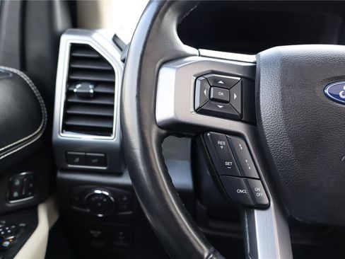 Used 2020 Ford Expedition Max Platinum image 17