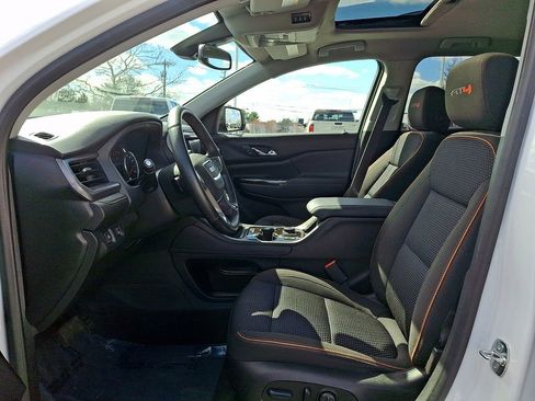 Used 2023 GMC Acadia AT4 image 14