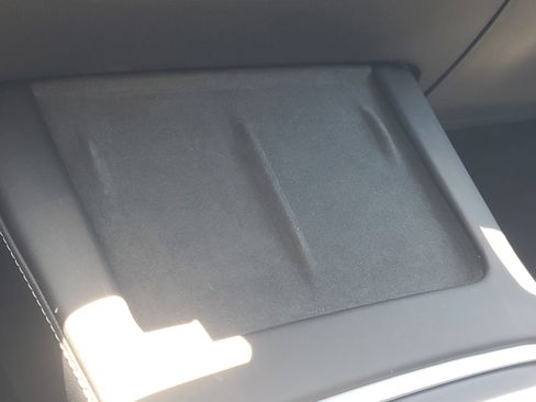 Used 2025 Tesla Model Y Long Range RWD image 27