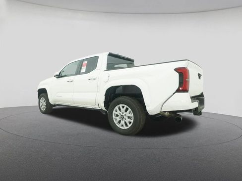 New 2025 Toyota Tacoma SR5 image 21