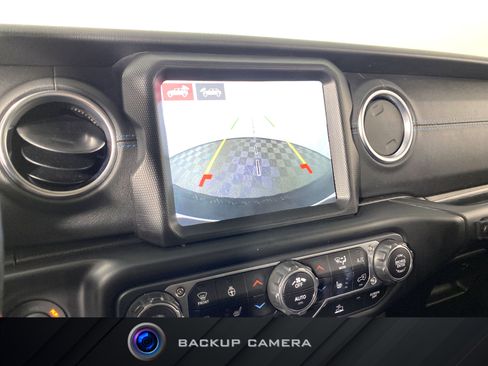 Used 2022 Jeep Wrangler Unlimited Rubicon 4xe w/ Dual Top Group AWD/4WD image 5