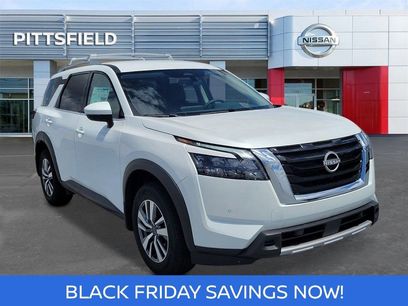 New 2025 Nissan Pathfinder SL