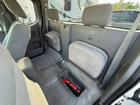 Used 2018 Nissan Frontier S w/ Work Truck Package RWD image 7