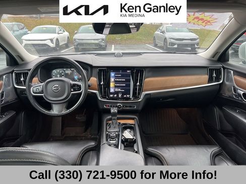 Used 2018 Volvo S90 T6 Inscription w/ Convenience Package image 43