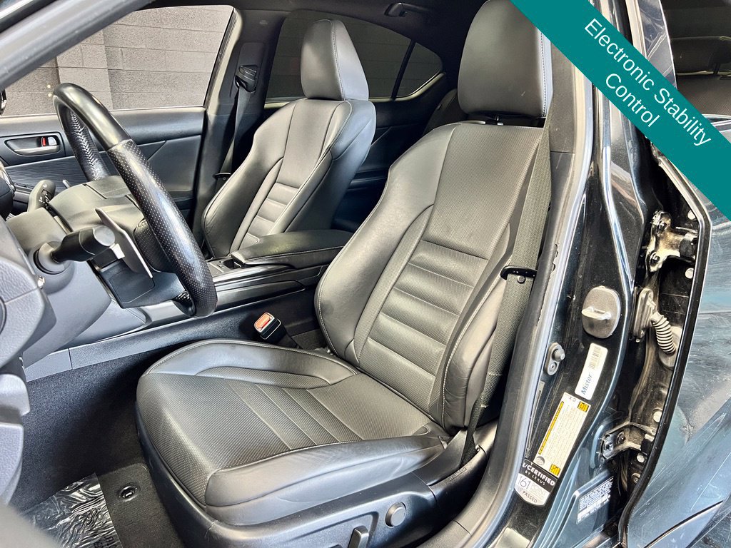 Used 2021 Lexus IS 350 F Sport RWD image 7