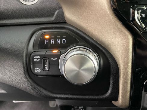 Used 2022 RAM 2500 Laramie AWD/4WD image 19