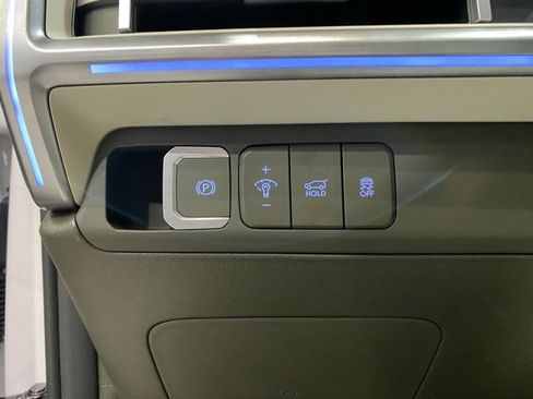 New 2025 Hyundai Santa Fe Calligraphy image 11