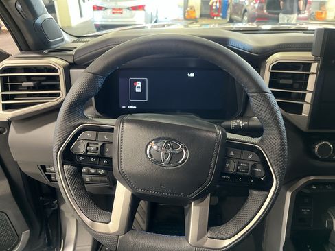 Used 2026 Toyota Tundra Platinum AWD/4WD image 12