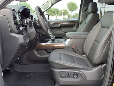 New 2026 Chevrolet Silverado 1500 RST w/ Safety Package RWD image 17
