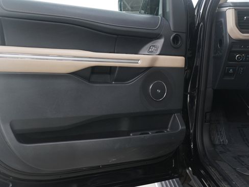 Used 2024 Ford Expedition Max Limited image 22