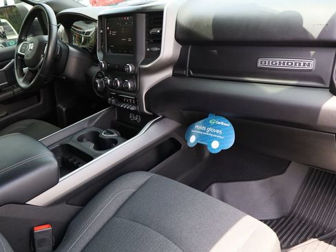 Used 2022 RAM 2500 Big Horn w/ Night Edition AWD/4WD image 28