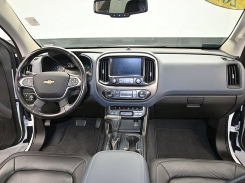 Used 2021 Chevrolet Colorado Z71 AWD/4WD image 26