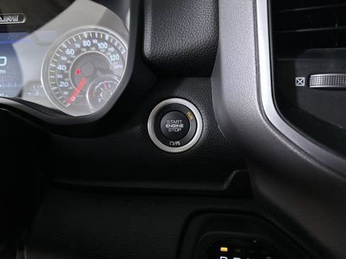 Used 2025 RAM 1500 Big Horn AWD/4WD image 17