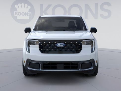 New 2026 Ford Maverick Lariat w/ 4K Tow Package AWD/4WD image 8