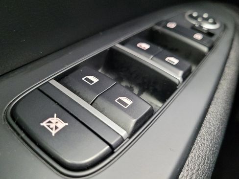 Used 2021 Kia Forte LXS FWD image 27