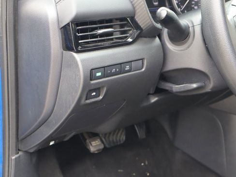 Used 2024 Nissan Sentra SV FWD image 21