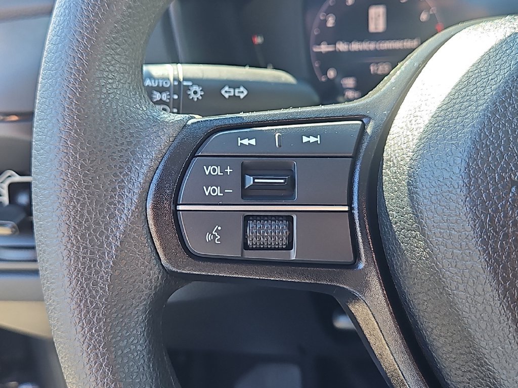 Certified 2025 Honda Accord LX image 20