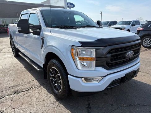 Used 2021 Ford F150 XLT w/ Equipment Group 301A Mid image 5