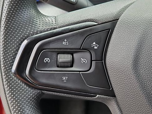 Certified 2025 Chevrolet Trax LS w/ Driver Confidence Package FWD image 20