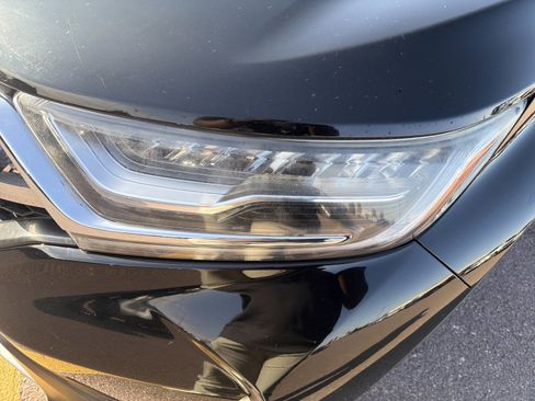 Used 2018 Honda CR-V Touring image 16