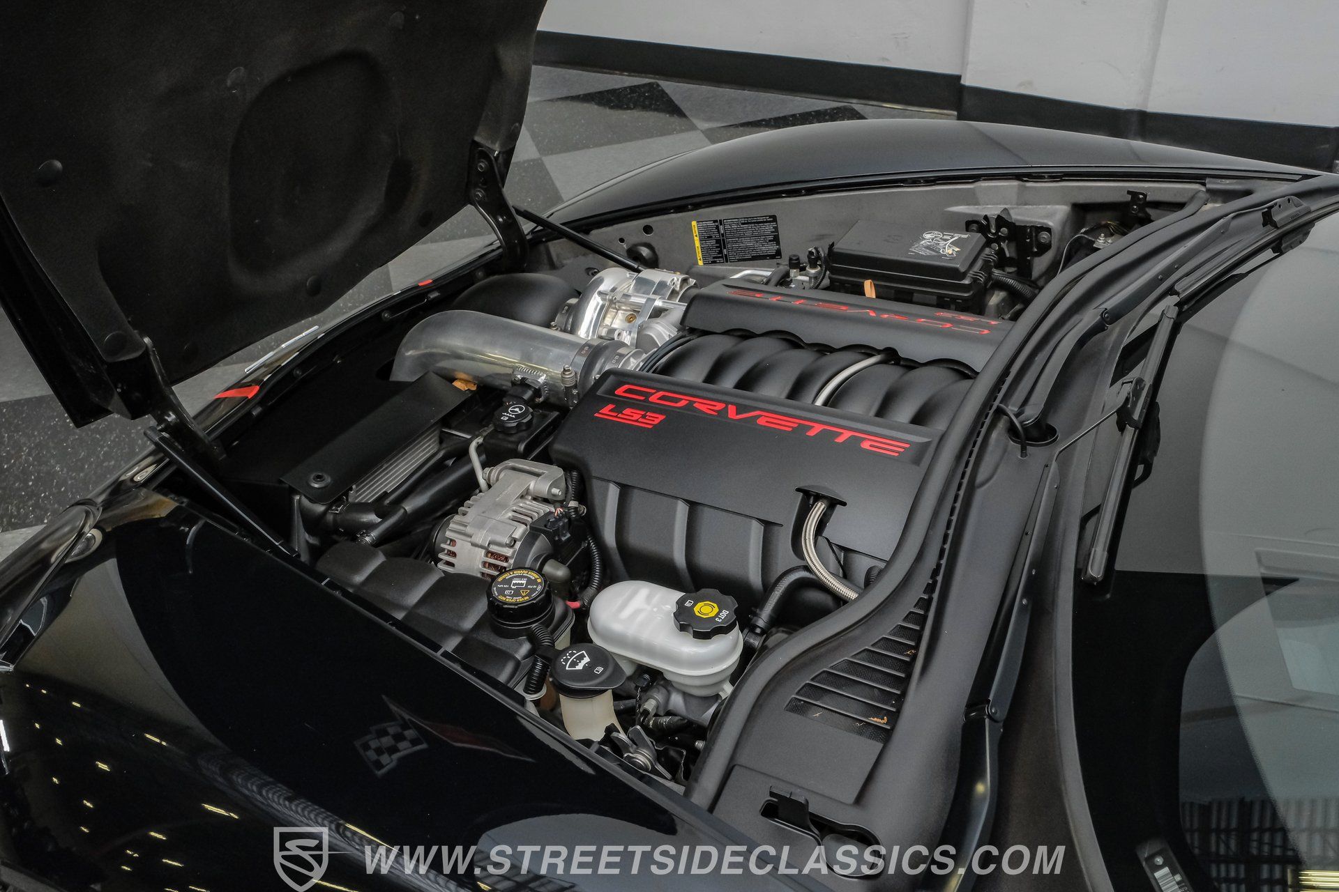Used 2008 Chevrolet Corvette Coupe w/ Preferred Equipment Group RWD image 37