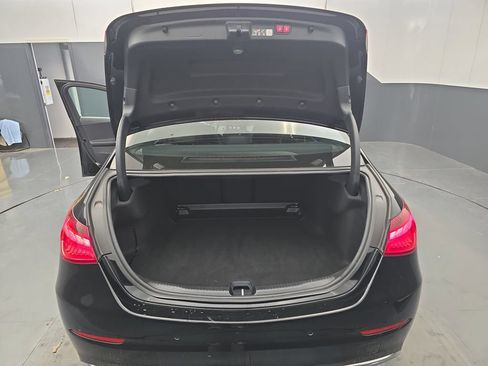 Used 2025 Mercedes-Benz C 300 Sedan image 45