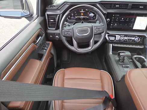 Used 2024 GMC Sierra 1500 Denali Ultimate AWD/4WD image 33