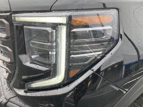 New 2026 GMC Sierra 1500 AT4X image 11