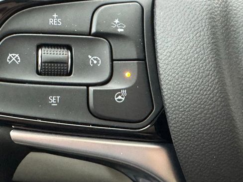 Used 2022 Buick Enclave Avenir w/ Avenir Technology Package AWD/4WD image 27