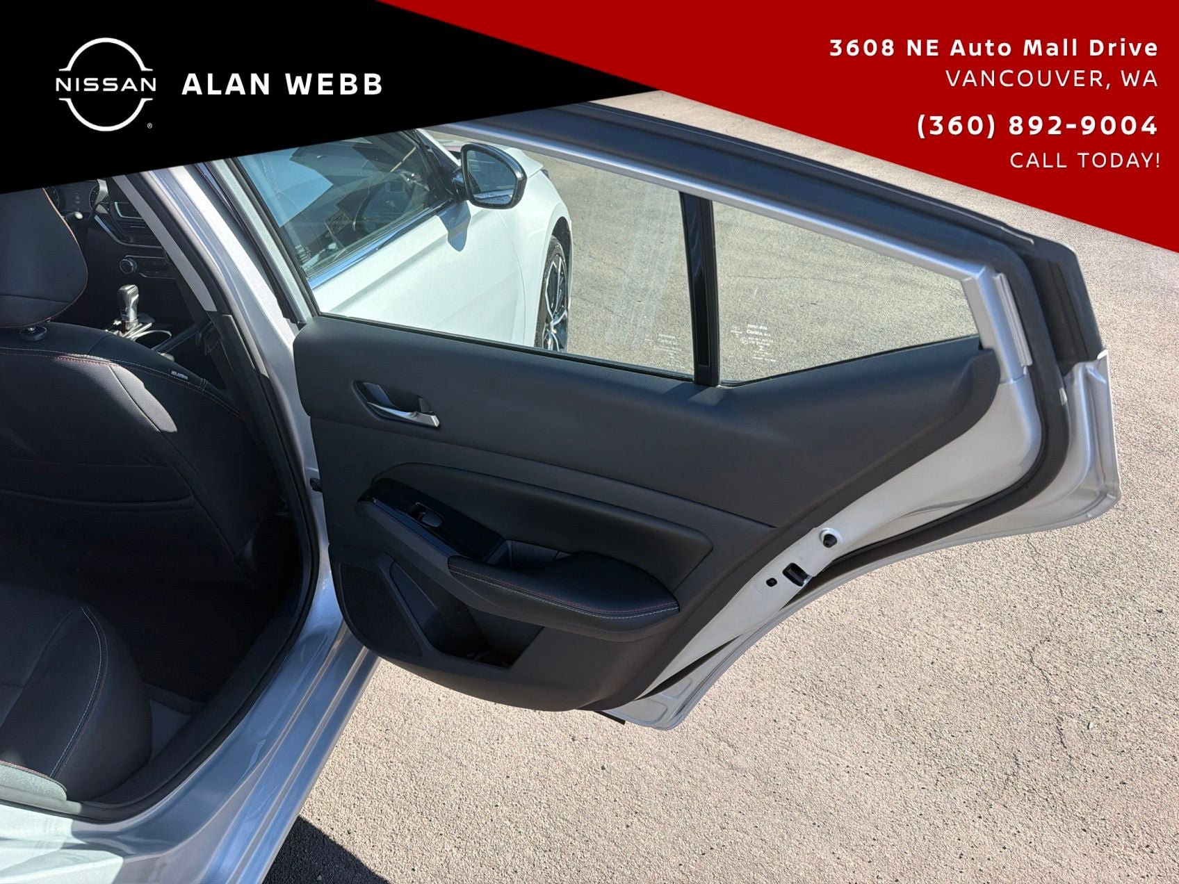Used 2024 Nissan Altima 2.5 SR w/ SR Premium Package FWD image 22